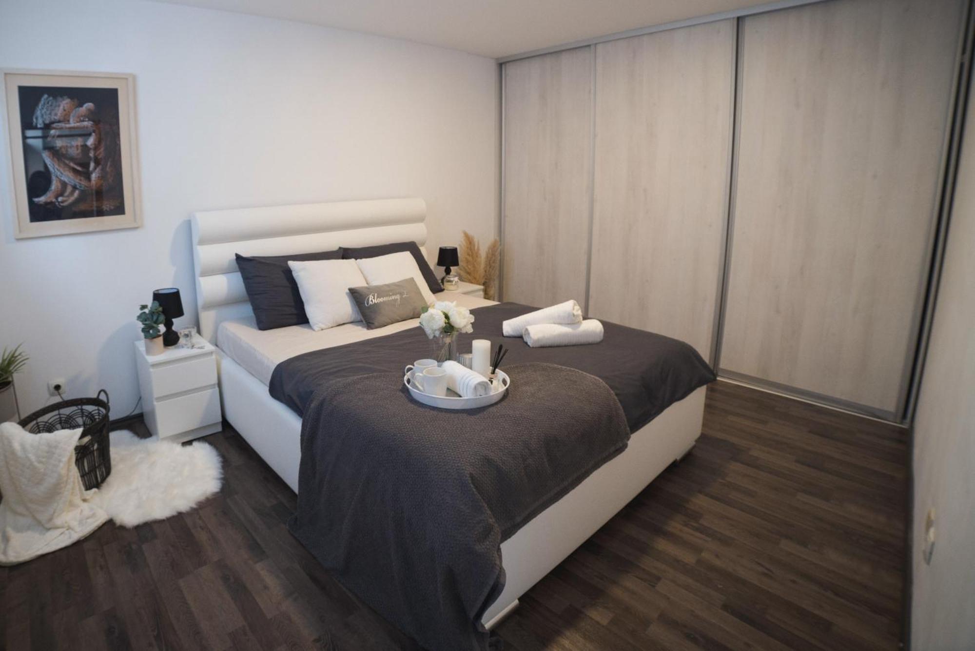 Apartments Dijana Zagreb Eksteriør bilde